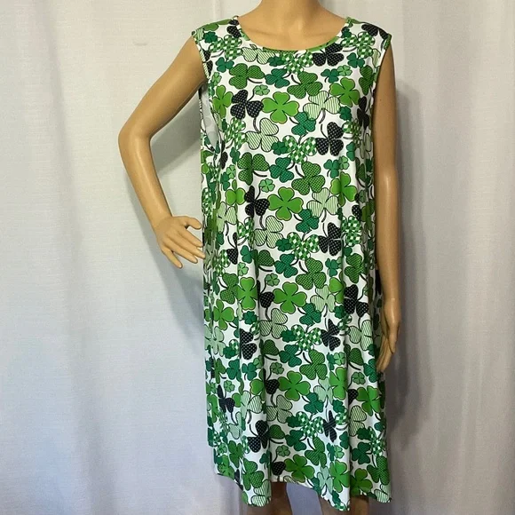 slim fit dress slacks Cabana Life - Flora Sleeveless Shift Dress - Floral main image 1